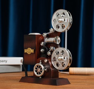 เครื่องฉายภาพยนตร์จำลอง รุ่นวินเทจ ทำจากเรซิ่น ของตกแต่งบ้าน งานฝีมือตั้งโต๊ะ - Product Image 3