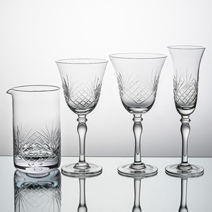 منحوتة يدويًا رائعة شريط مأدبة ويسكي زجاجي عالي القدم شفاف كريستال خلط الزجاج - Product Image 2