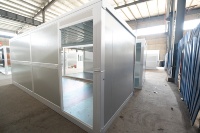 Maison conteneur pliable sur mesure de 20 pieds, maisonnette préfabriquée moderne, cabane préfabriquée en acier galvanisé durable, déploiement rapide