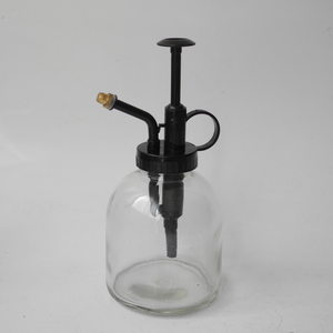 Bouteille de pulvérisation pour plante en verre, pulvérisateur de Style Vintage de 6.3 pouces de haut, <span class=keywords><strong>pompe</strong></span> supérieure en plastique Bronze, <span class=keywords><strong>arrosoir</strong></span> <span class=keywords><strong>à</strong></span> une main pour l'intérieur - Product Image 4