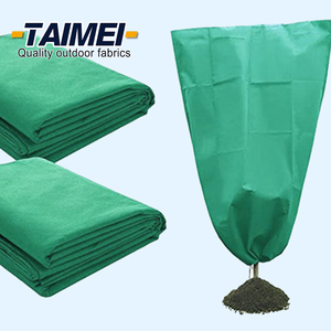 Polaire légère de protection des plantes de jardin non tissée 80gsm-120gsm Max.2400mm pour la couverture de gel - Product Image 6