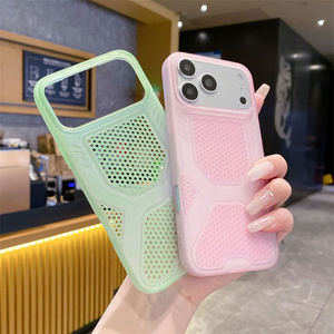 Coque de téléphone Candy Rainbow Honeycomb Cooling X pour iPhone 17 16 15 14 13 Pro Max – Housse arrière respirante et texturée pour l'été - Product Image 3