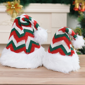 Chapeaux <span class=keywords><strong>de</strong></span> Noël en peluche rouge promotionnels bon marché avec logo personnalisé pour l'hiver - Product Image 6