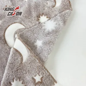 KINGCASON Moon Star Pattern luminoso pile di corallo bagliore nel tessuto di flanella fluorescente scuro per realizzare coperte