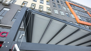 Pergola rétractable en Aluminium pour l'extérieur, couverture de patio de <span class=keywords><strong>restaurant</strong></span> ouverte - Product Image 3