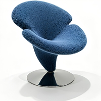 Fauteuil d'appoint pivotant moderne et minimaliste de designer, motif fleur de lys en polaire, fauteuil de loisirs rotatif à 360° avec base chromée
