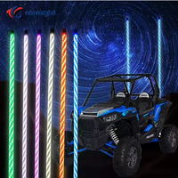 Vente en gros 2/3/4/5/6ft 200 + couleurs combinées RGB LED éclairé fouet tout-terrain LED fouet