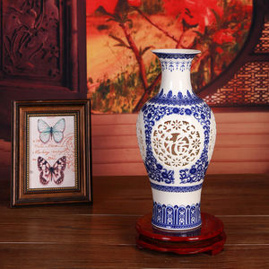 Prix compétitif Vase élégant artisanal délicat doublement évidé bleu blanc pastel - Product Image 3