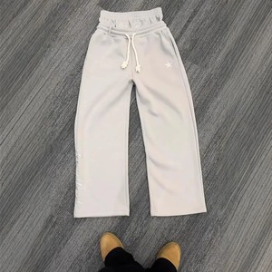 Nouvel arrivage de pantalons de survêtement à taille élastique double couche pantalon avec logo brodé personnalisé pantalon évasé en coton polaire pour homme - Product Image 2