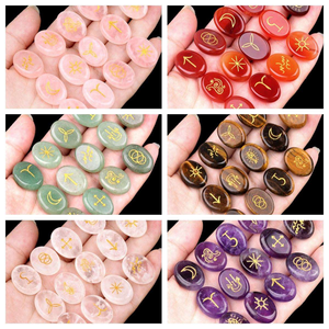 Juego de Runas de brujas de piedra de cristal curativo de moda de 13 <span class=keywords><strong>piedras</strong></span> de cristal de cornalina con símbolo gitano grabado juego de <span class=keywords><strong>piedras</strong></span> calmantes para la mente - Product Image 5