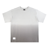 Polo de manga corta con estampado para hombre lateral del logotipo en relieve de algodón y malla de secado rápido personalizado al por mayor