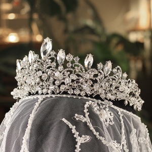 Hot Sale Fashion Crystal Bridal Tiara and Rhinestone Wedding <strong>Silver</strong> <strong>Crown</strong> - Product Image 4