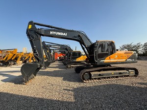 Excavadora Hyundai 305LC 220LC-9 150-9S Usada, Modelo 2023, Peso Operativo de 30 Toneladas, Capacidad de Cucharón de 1.6m, Excelente Rendimiento - Product Image 2