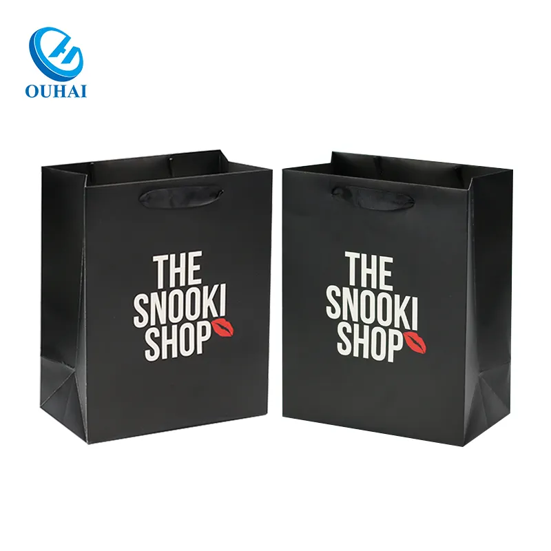 Custom Black Luxury Square Bottom Ribbon Handle Eco-friendly Cardboard Folding T-shirt Shoe Sun Glass Shopping Paper Bag
