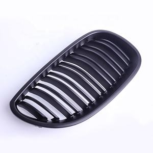 Grille avant série 5 <span class=keywords><strong>E60</strong></span> E61 d'usine pour BMW <span class=keywords><strong>noir</strong></span> mat Double grille de ligne à lamelles ABS matériel gril de rein pour BMW <span class=keywords><strong>E60</strong></span> 2004-2009 - Product Image 6