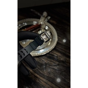 New Materials Integrated Into Traditional Manufacturing Processes Exquisite Appearance Carbon Fiber Mechanical <b>Watch</b> - Product Image 6