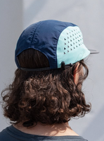 Casquette personnalisée respirante légère à séchage rapide à bord souple Casquette de sport Casquette de course OEM non structurée à 5 panneaux Casquette Gorras à 5 panneaux