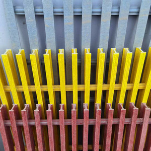 Aanpasbare FRP-glasvezelversterkte kunststof roosters met glad oppervlak voor bouwpanelen en platforms - Product Image 6