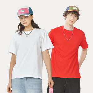 เสื้อยืดคู่ผ้าฝ้ายพิมพ์ลายตัวอักษรขนาดใหญ่สำหรับผู้หญิงและผู้ชาย - Product Image 1