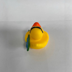 Logo personnalisé couleur planche à voile petit canard jaune compagnon <span class=keywords><strong>de</strong></span> bain et jeux d'eau en plastique pour enfants pour <span class=keywords><strong>les</strong></span> jeunes nageurs - Product Image 3