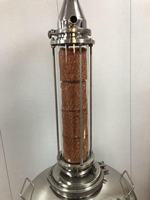 Équipement de distillation d'huiles essentielles à circuit fermé avec contrôle précis de la température pour maximiser le rendement en huile et préserver l'arôme