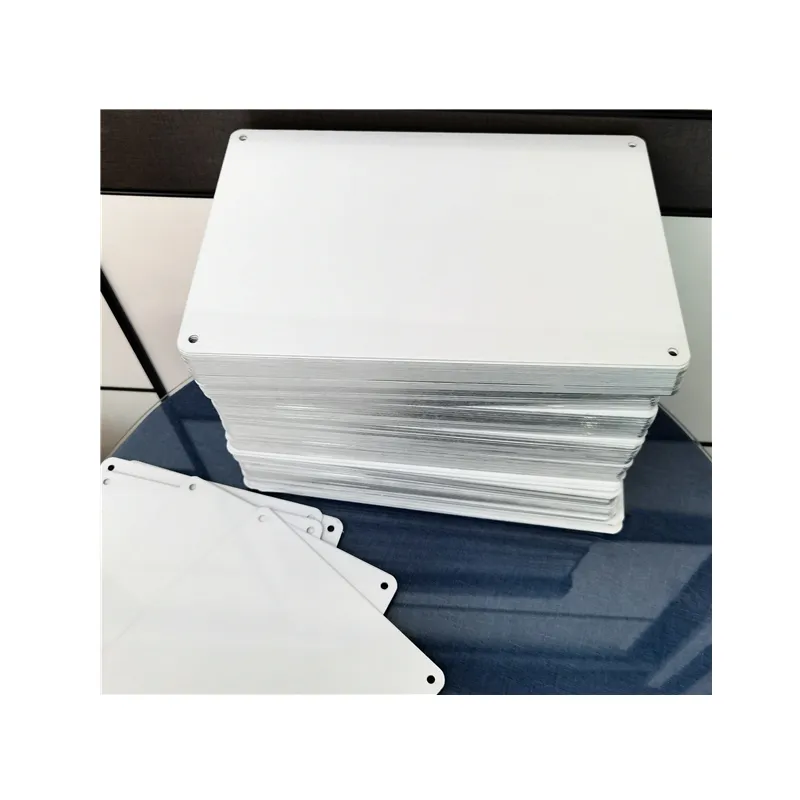 Supports de porte personnalisés à sublimation Imprimés photo métal 12 "x 8" Pouces Plaques en aluminium blanc pour impression par sublimation