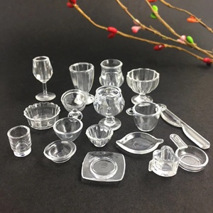 Set di 13 Pezzi di Accessori per Casa delle Bambole in Plastica, Mobili da Pranzo, <span class=keywords><strong>Mini</strong></span> Giocattoli Alimentari e Bevande, Set Fai-da-Te per Bambole alla Moda - Product Image 5