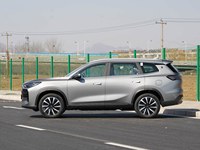 SUV Chery Fulwin T8 PHEV Berkinerja Tinggi 265kW 530Nm 0-100km/jam Sub-7s 1.5T DHT untuk Penggemar Mengemudi