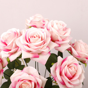 Rosa de Terciopelo de 9 Cabezas, Flor Artificial de Seda Roja, Alta Simulación, Decoración para Bodas y Hogar - Product Image 3