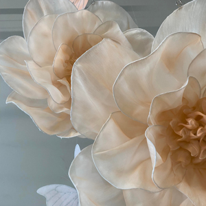 Fiori Giganti <span class=keywords><strong>in</strong></span> Organza con <span class=keywords><strong>Farfalle</strong></span>, Fiori Grandi Fatti a Mano per Sfondi Matrimoniali, Decorazioni per Eventi e Feste, Esposizione per Negozi al Dettaglio - Product Image 6