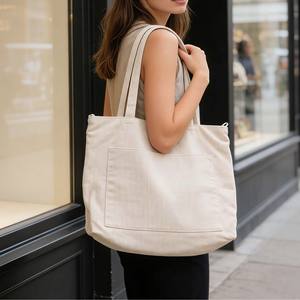 Bolsa de <span class=keywords><strong>Tela</strong></span> de <span class=keywords><strong>Pana</strong></span> Personalizada para Pedidos al por Mayor, Bolsa de Transporte de <span class=keywords><strong>Tela</strong></span> Suave con Impresión Personalizada - Product Image 4