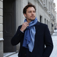 Écharpe en polyester pour homme, motif dégradé bleu, légère et chaude, idéale pour le printemps, design tendance en cercle