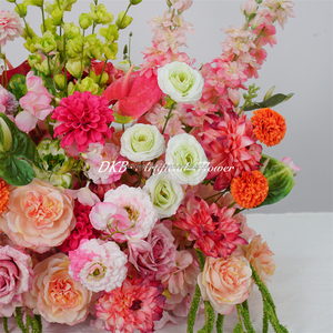 Tapis d'allée de mariage en soie en gros, fleurs artificielles colorées de haute qualité en forme de rose pour la décoration de mariage - Product Image 4