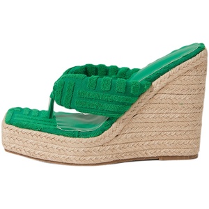 2022 Summer T-Stage Catwalk High-<b>Heeled</b> Flip-Flops Sexy Net <b>Red</b> Fashion with Height Increasing and Anti-Slippery Features - Product Image 5