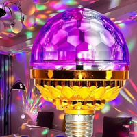 Ampoule rotative pour la maison, boules magiques disco, ambiance KTV, lampe torche, lumières de scène de danse, projecteur à ampoule RGBW changeant de couleur