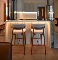 Tabouret de bar moderne en bois massif, chaise de comptoir nordique de luxe léger en acier inoxydable et lin, pieds hauts pour îlot de cuisine extérieur et bar à domicile