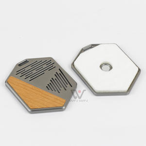 Ambientador de Madera para Coche con Clip para Ventilación y Adorno Colgante - Difusor de Aromaterapia de Madera Natural para el Interior del Automóvil - Product Image 3