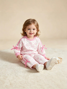 Conjunto de 2 piezas para <span class=keywords><strong>niña</strong></span> pequeña (6M-4T) al por mayor: Sudadera con estampado floral rosa y morado, lazo lateral y pantalón de pierna ancha - Product Image 6