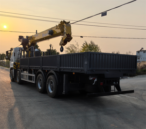 Truk Derek Jepang ISUZU VC66 VC61 8x4 <span class=keywords><strong>30</strong></span> <span class=keywords><strong>Ton</strong></span> dengan Derek Teleskopik Zoomlion 17.8/20m, Kontrol Knuckle/Remote, Derek 15 <span class=keywords><strong>Ton</strong></span> 20t.m, Gearbox 12600 KG - Product Image 4