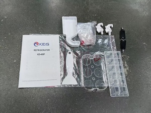 Disponibile Frigorifero 400L 220V 50Hz Colore Bianco Condensatore Esterno con Maniglia Esterna Doppia Porta Sbrinamento Automatico con Serratura e Chiave - Product Image 6