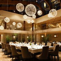 Lustre suspendu globe moderne de luxe personnalisé, LED, effet feu d'artifice, en chrome, pour bars, cafés, magasins, hôtels à plafond haut, maisons