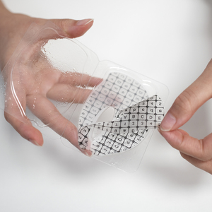 Parches Oculares Personalizados de Hidrogel Biodegradable con Gel de Aceite Hidratante para Spa ODM - Product Image 3