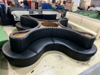 Canapé en forme de L à quatre côtés, tables et chaises de restaurant spécialisées pour restaurants