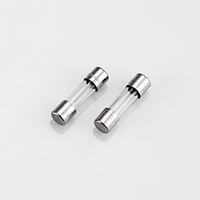 Fusible rapide en tube de verre Hongda de haute qualité 5x20mm T3.15A 250V à faible capacité de rupture, modèle automobile 52FD certifié IEC