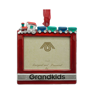Cadre photo pour photos de petits-enfants, ornement de Noël, métal rouge, carré, 2x3 pouces, décoration à suspendre à l'arbre - Product Image 1