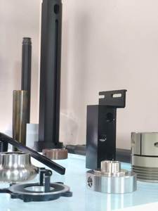 การผลิตแผ่นโลหะ ชิ้นส่วนเหล็กกล้าไร้สนิมที่ผลิตด้วยเครื่อง CNC ตามสั่ง สำหรับงานอุตสาหกรรม - Product Image 3