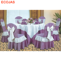 Ensemble de chaises de banquet violettes et blanches avec table ronde pour événements hôteliers et mariages