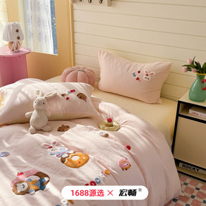 ชุดเครื่องนอนผ้าฝ้าย 1688 X  4 ชิ้น ลายปักการ์ตูนอนิเมะ  ให้ความอบอุ่น  นุ่มสบายผิว  ใช้ได้ในฤดูใบไม้ร่วงและฤดูหนาว - Product Image 1