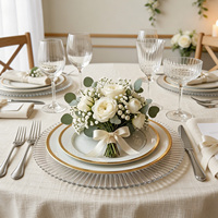 Assiettes de présentation en verre transparent en gros du fabricant, 13 pouces, réutilisables, motif soleil éclatant, pour la décoration de mariages