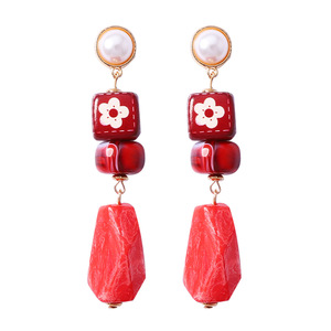 Boucles d'oreilles tendance plaquées or vintage, style étoile, avec long pendentif rouge et goutte d'eau dorée, pour Halloween - Product Image 3